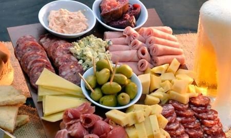 Atención salud: Anmat prohibió snacks y picadas Atención salud: Anmat prohibió snacks y picadas