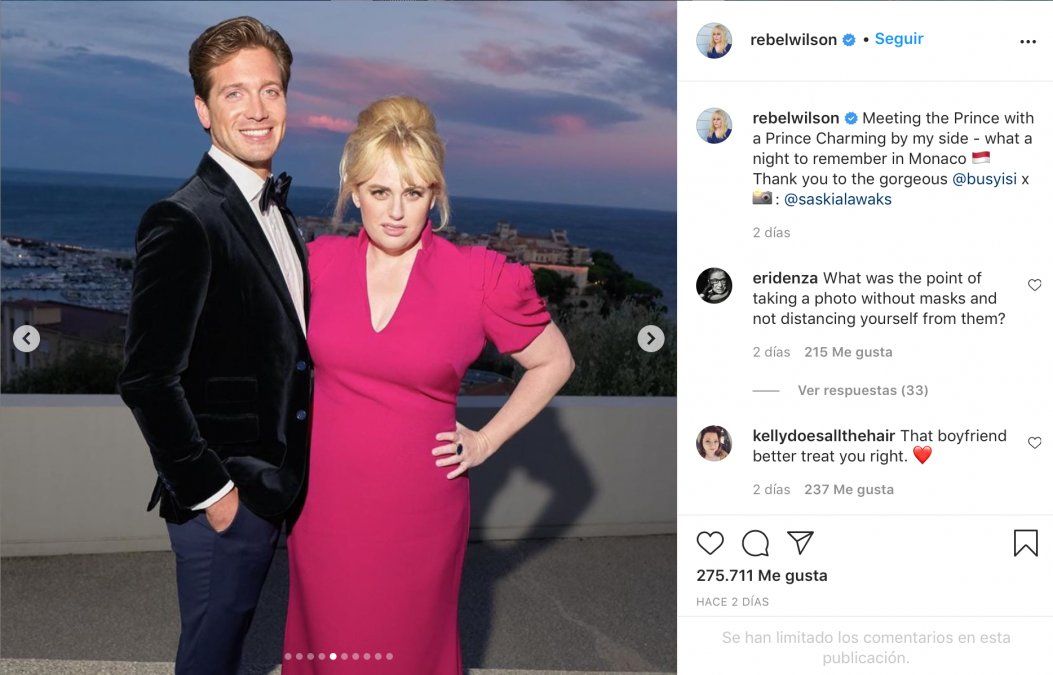 Rebel Wilson presento a su novio por las redes 