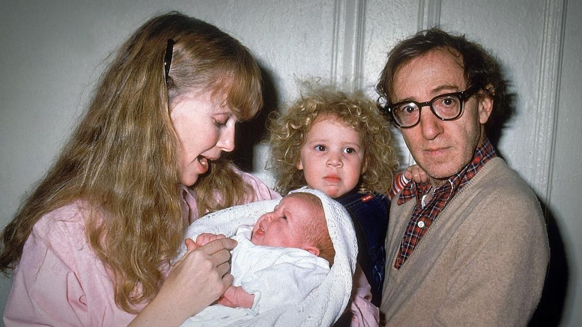 Woody Allen y Mia Farrow tendrán un documental de su relación en HBO.