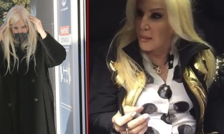 Susana tuvo un espontáneo ida y vuelta con sus fans al salir de su casa. Allí reveló detalles sobre su presente personal y profesional. Susana tuvo un espontáneo ida y vuelta con sus fans al salir de su casa. Allí reveló detalles sobre su presente personal y profesional.