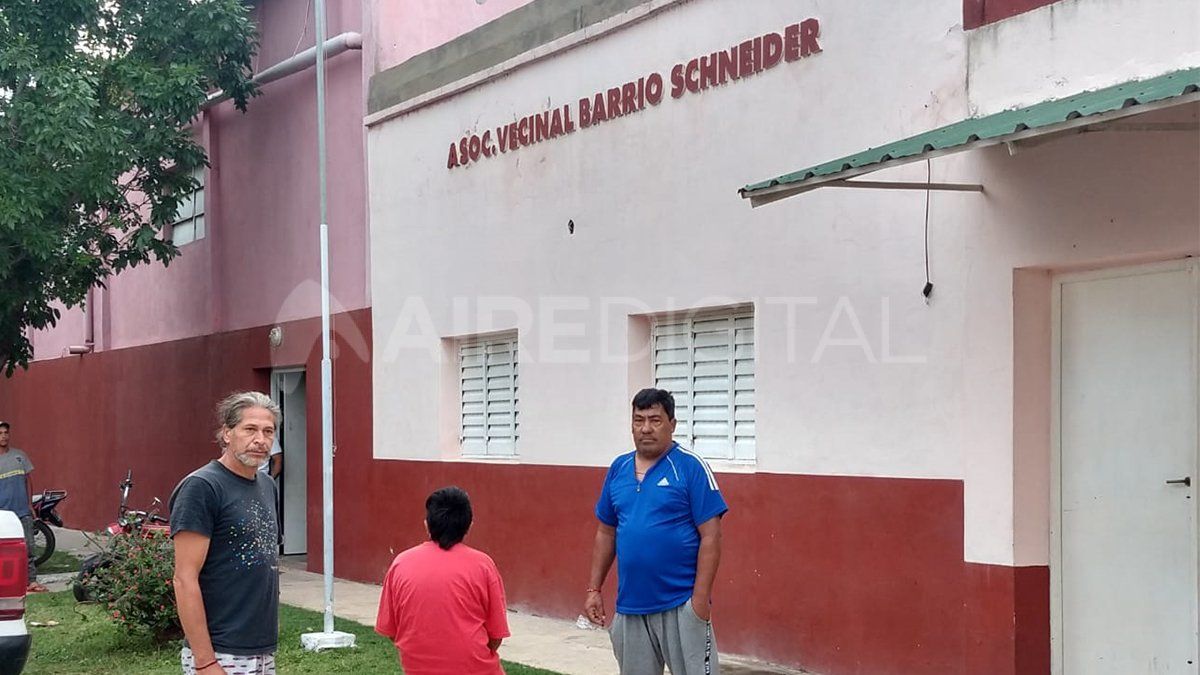 Evacuados en la vecinal&nbsp;Schneider