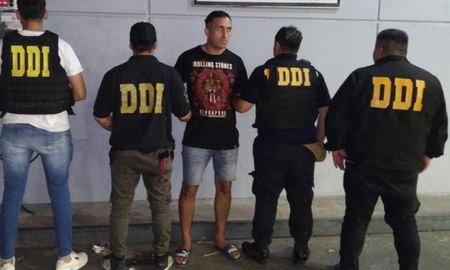 Se trata de Claudio Andrés Lescano, de 29 años, y el procedimiento fue llevado a cabo por personal de la DDI de Lomas de Zamora. Se trata de Claudio Andrés Lescano, de 29 años, y el procedimiento fue llevado a cabo por personal de la DDI de Lomas de Zamora.