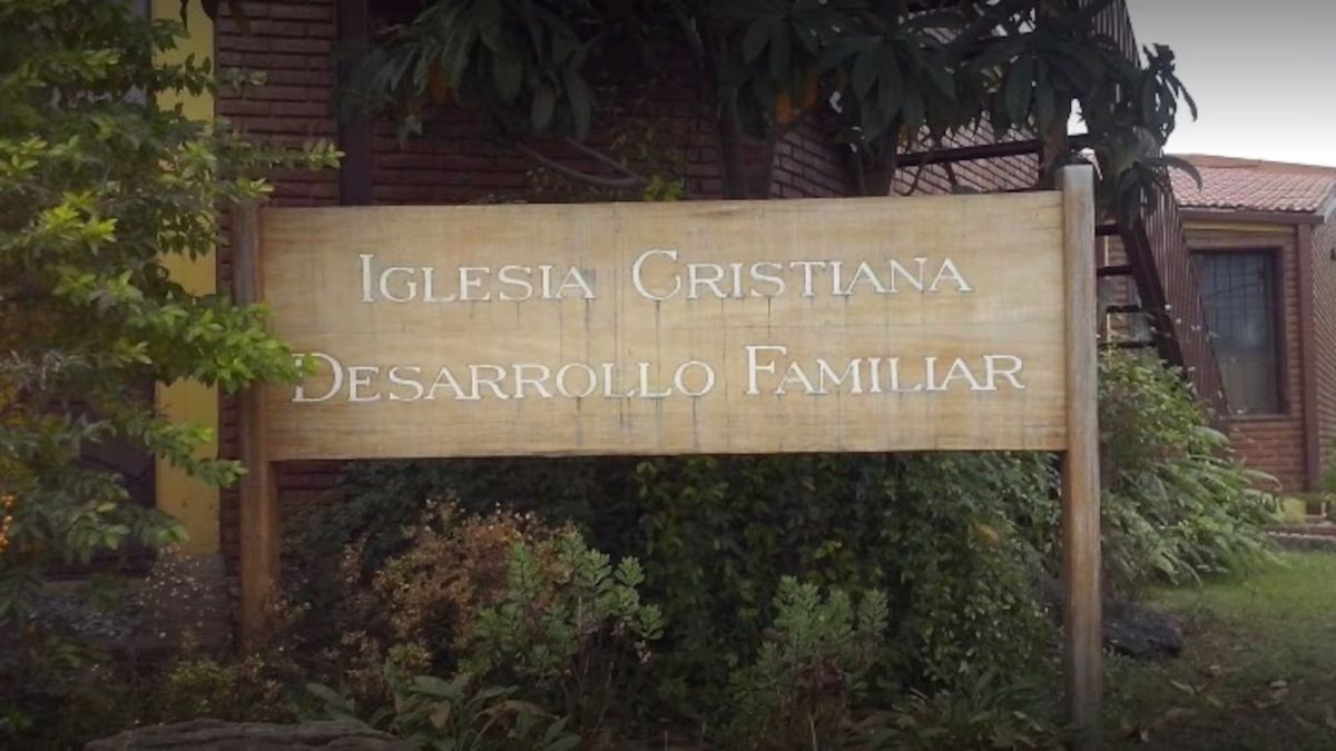 Dos adolescentes hicieron explotar químicos en plena misa en Córdoba.