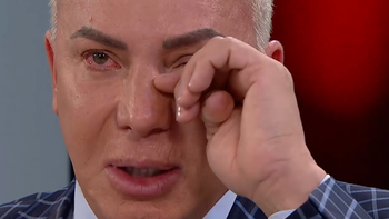 Flavio Mendoza sufrió un accidente en pleno show y crece la preocupación por su estado de salud