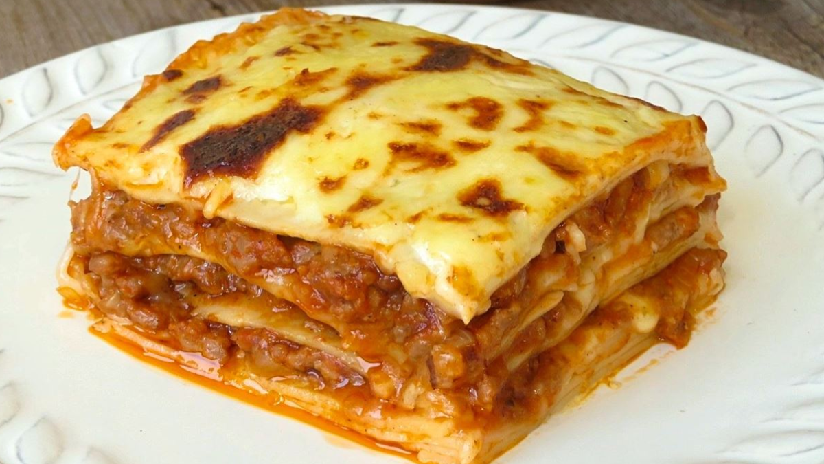 Preparar la masa para lasaña casera garantiza láminas de la mejor textura y grosor