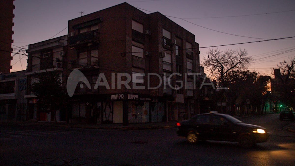 Gran parte de la ciudad de Santa Fe sufri&oacute; un apag&oacute;n esta ma&ntilde;ana.