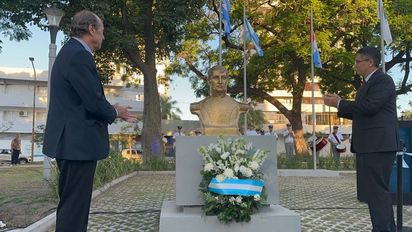 El Sanatorio Santa Fe inauguró el Paseo General Manuel Belgrano frente a su sede central