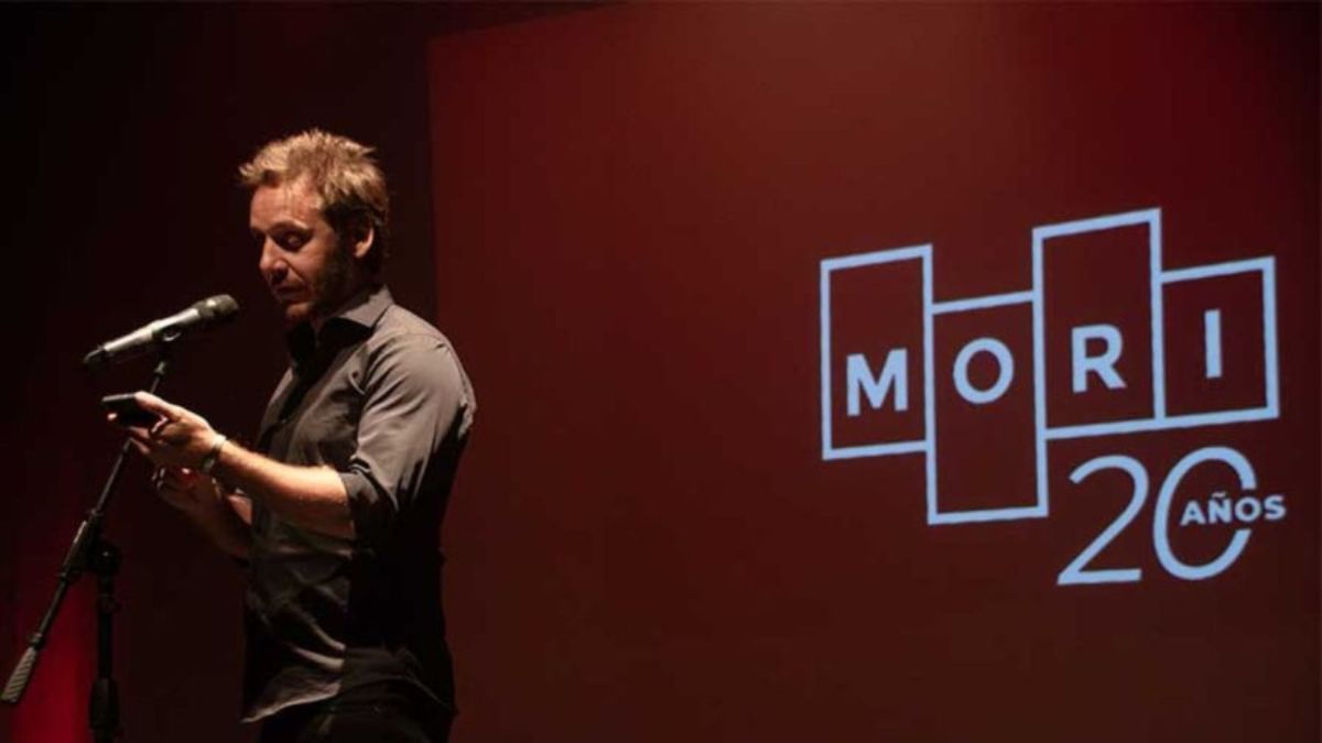 Benjam&iacute;n Vicu&ntilde;a lidera la gesti&oacute;n de cuatro salas teatrales que reciben miles de espectadores cada a&ntilde;o.