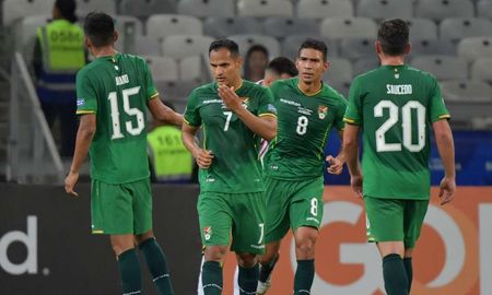conflicto en el futbol boliviano por la gran reduccion de salarios a jugadores conflicto en el futbol boliviano por la gran reduccion de salarios a jugadores