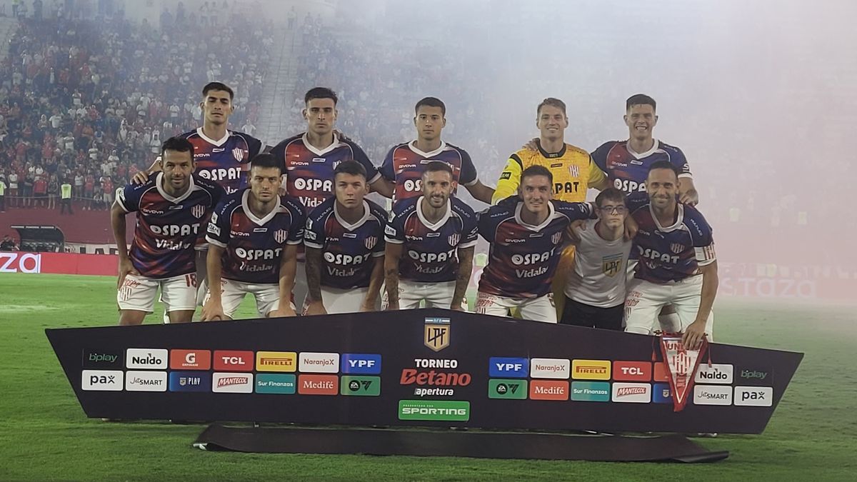 Unión iguala sin goles ante Huracán en el Palacio Ducó
