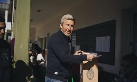 Rogelio Frigerio le gana la interna a su competidor en la interna de Juntos por el Cambio. Rogelio Frigerio le gana la interna a su competidor en la interna de Juntos por el Cambio.