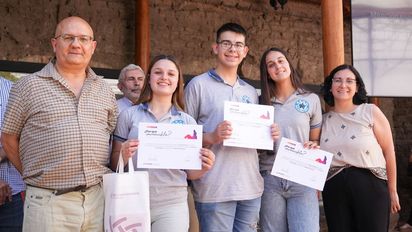 Semana Invencible: la Provincia de Santa Fe premió producciones de 16 escuelas en el concurso sobre el Brigadier López