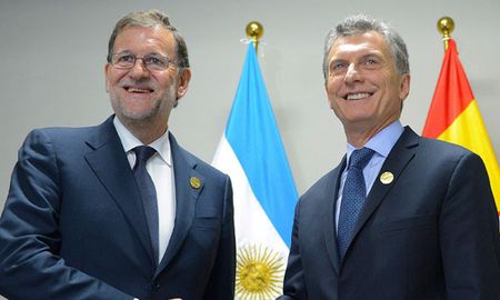 rajoy llega a la argentina, con la mira puesta en las inversiones rajoy llega a la argentina, con la mira puesta en las inversiones