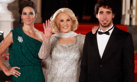 Nacho Viale se mostró feliz por la vuelta de Mirtha Legrand a la televisión. Nacho Viale se mostró feliz por la vuelta de Mirtha Legrand a la televisión.