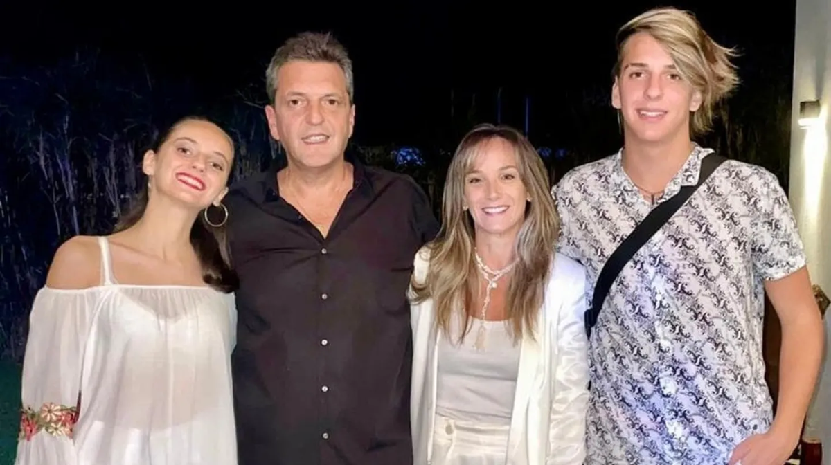 La familia de Sergio Massa y Malena Galmarini. La familia de Sergio Massa y Malena Galmarini.