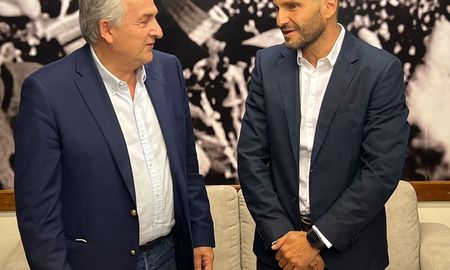 El presidente de la Unión Cívica Radical fue recibido por el presidente del bloque del radicalismo en la Cámara de Diputados Maximiliano Pullaro. El presidente de la Unión Cívica Radical fue recibido por el presidente del bloque del radicalismo en la Cámara de Diputados Maximiliano Pullaro.
