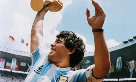 Claudia Villafañe le dedicó un pequeño homenaje a Diego Maradona. Claudia Villafañe le dedicó un pequeño homenaje a Diego Maradona.