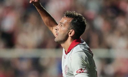 Barracas Central oficializó a Lucas Gamba: refuerzo de experiencia para la Sudamericana 2026 Barracas Central oficializó a Lucas Gamba: refuerzo de experiencia para la Sudamericana 2026