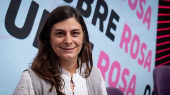 Cómo la genética la llevó a anticiparse al cáncer de mama: Tenía el espejo de mi mamá y mi hermana