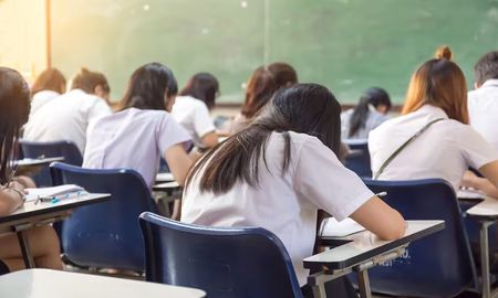 Desde el Ministerio de Educación esperan que el conflicto se resuelva tras una nueva propuesta a los padres.