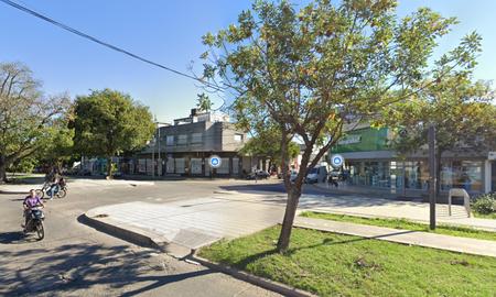Detuvieron a una mujer en Avenida Freyre Detuvieron a una mujer en Avenida Freyre