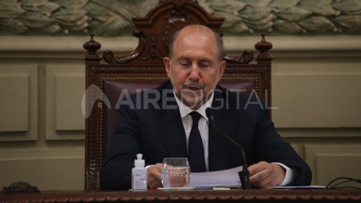 El gobernador de Santa Fe, Omar Perotti, durante la apertura de las sesiones ordinarias 2022.