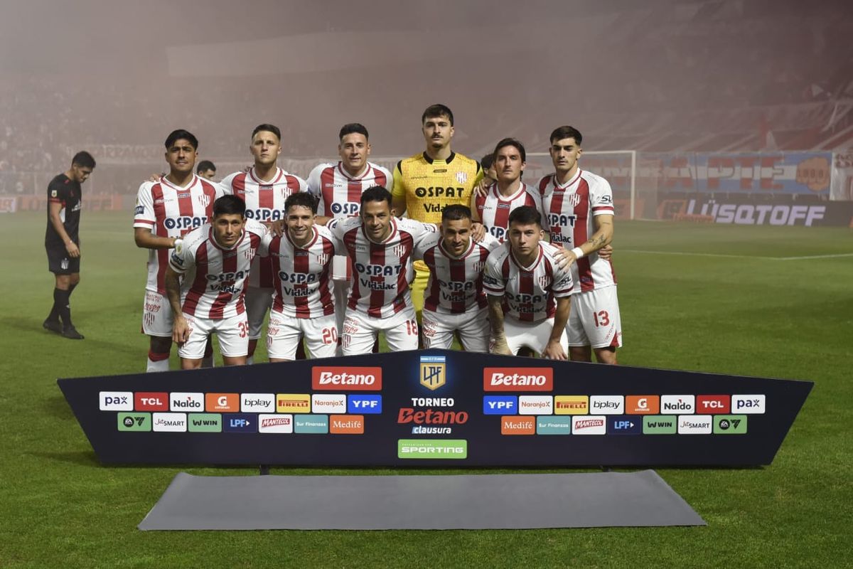La formación inicial de Unión para su debut contra Estudiantes por la primera fecha del Torneo Clausura.