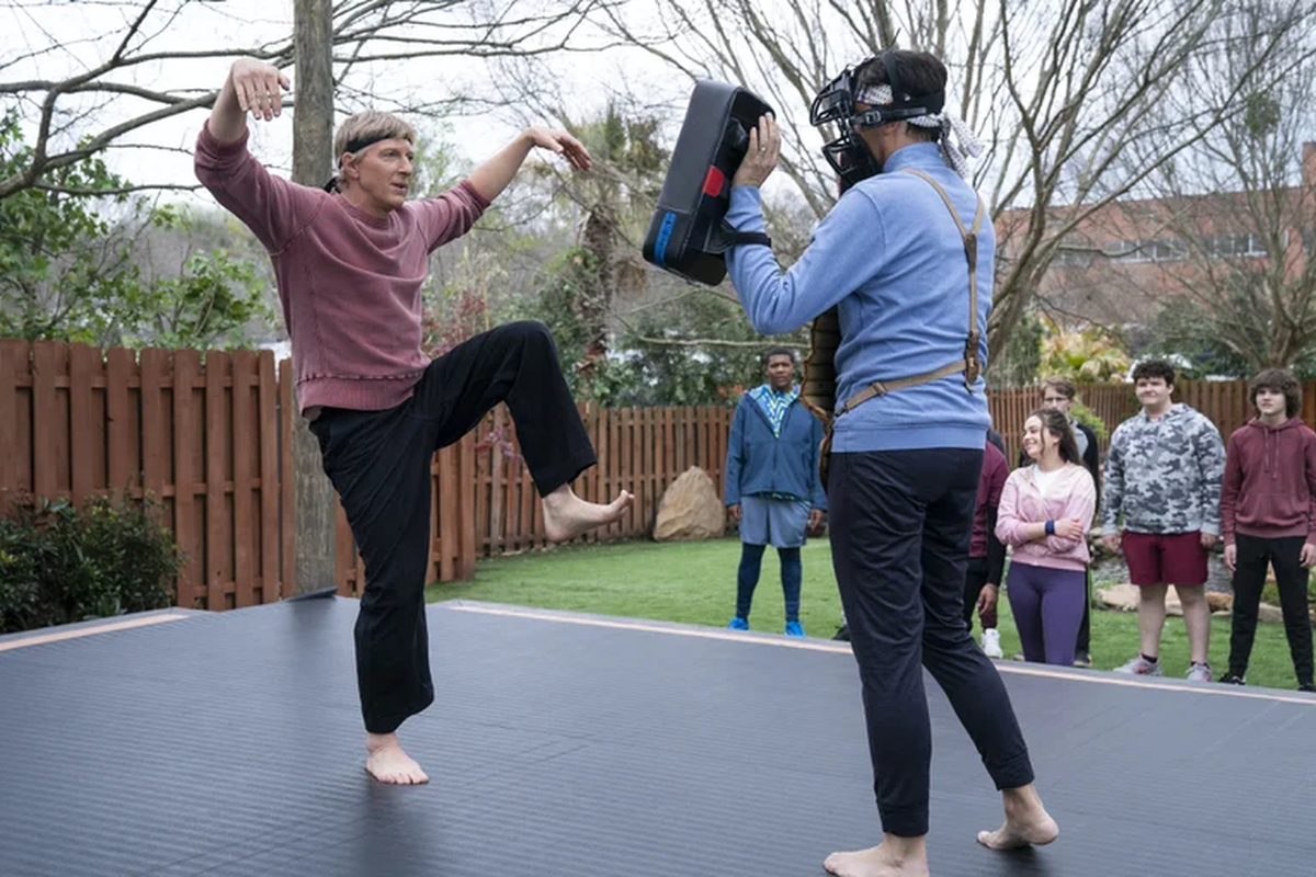 William Zabka y Ralph Macchio vuelven a sus ic&oacute;nicos roles en los nuevos episodios de "Cobra Kai".