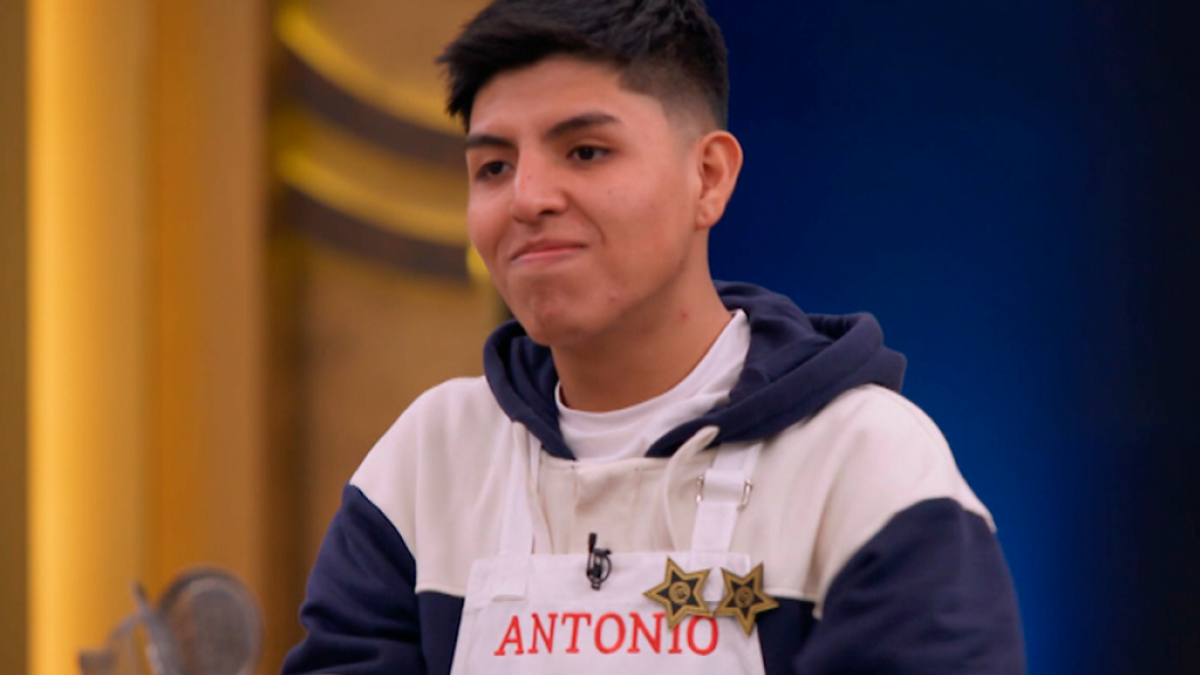 Antonio de MasterChef se ganó el corazón de los jurados y de Wanda Nara. Antonio de MasterChef se ganó el corazón de los jurados y de Wanda Nara.