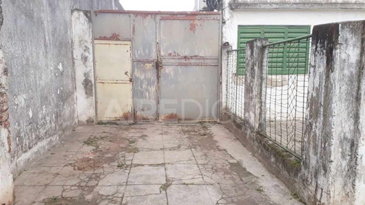 Molina fue atacado en la puerta de su casa en barrio Los Hornos