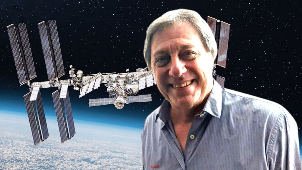 El doctor en Astronomía, Roberto Aquilano, es oriundo de Casilda, Santa Fe, e investiga la clave de la vida junto a la NASA y expertos en biología molecular.