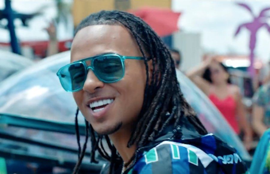 El radical cambio de look de Ozuna