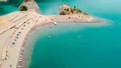 Escapada a un paraíso de arena y agua turquesa que pocos conocen en el sur de Mendoza