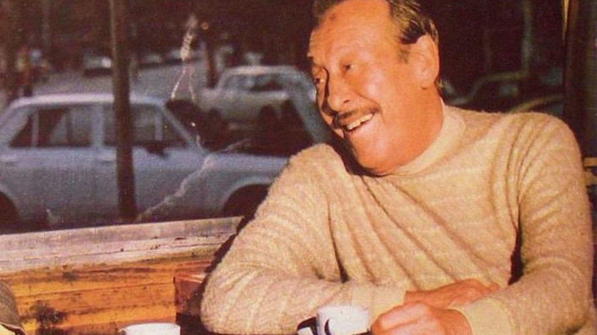 Efemérides del 27 de agosto: muere el cantante de tangos Roberto Goyeneche