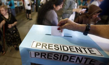 chile define este domingo su presidente en un balotaje ajustado e hiper polarizado chile define este domingo su presidente en un balotaje ajustado e hiper polarizado