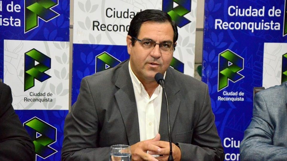 El actual intendente de Reconquista, Amadeo El actual intendente de Reconquista, Amadeo