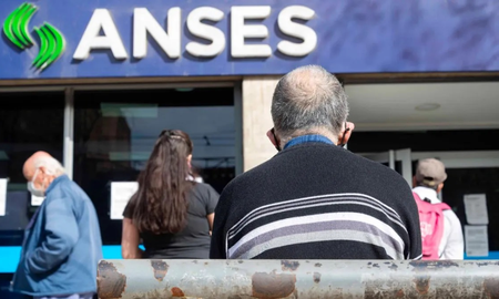 Anses y Potenciar Trabajo de ANSeS: los 3 aumentos confirmados para octubre y sus fechas de cobro Anses y Potenciar Trabajo de ANSeS: los 3 aumentos confirmados para octubre y sus fechas de cobro