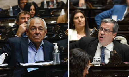 Mario Barletta, diputado nacional por la Unión Cívica Radical; y Germán Martínez, diputado y presidente del bloque de Unión por la Patria. Mario Barletta, diputado nacional por la Unión Cívica Radical; y Germán Martínez, diputado y presidente del bloque de Unión por la Patria.