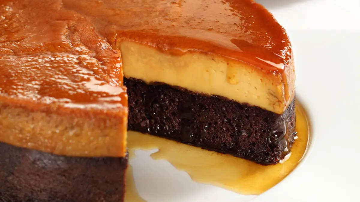 Cómo hacer chocoflan en casa: la receta más sencilla y con pocos ingredientes