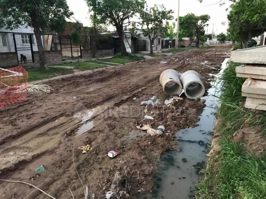 Desagüe Espora: barrio Belgrano sigue perjudicado por la paralización y la desidia
