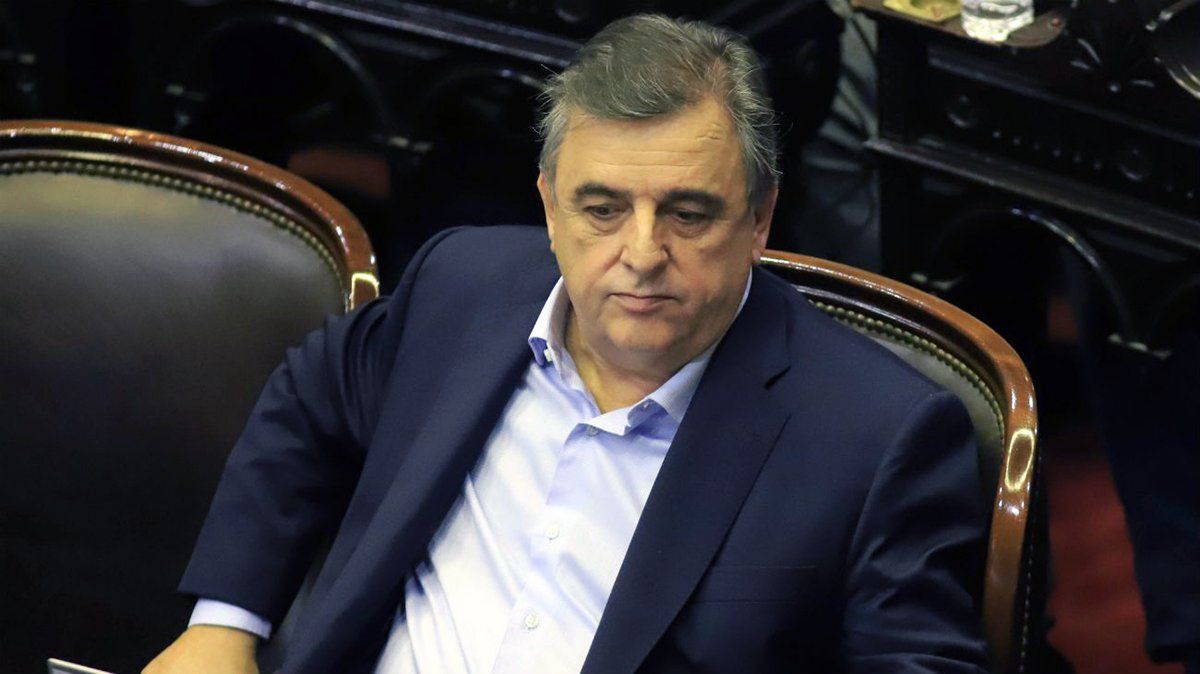 Mario Negri, presidente del bloque radical en Diputados, contrajo coronavirus y debió ausentarse de la sesión.