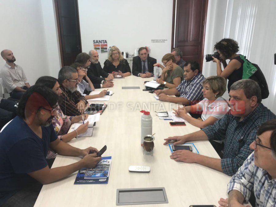 Panorama favorable tras la reunión entre el gobierno y los docentes