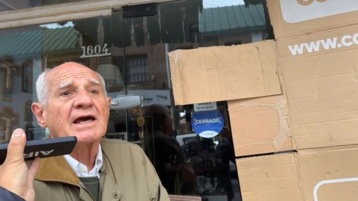 Barrio Sur: el dueño del negocio durmió en la puerta