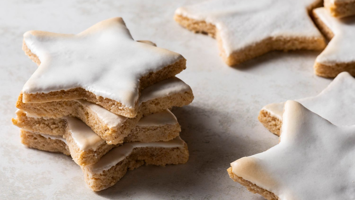 Cómo hacer estrellitas de canela: las galletas navideñas alemanas Cómo hacer estrellitas de canela: las galletas navideñas alemanas