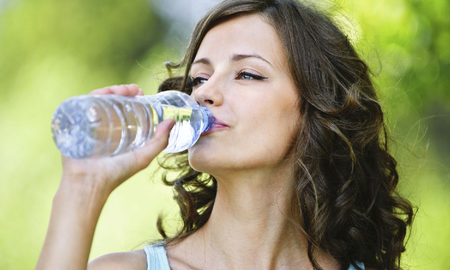 No beber suficiente agua al día podría afectar a tu concentración No beber suficiente agua al día podría afectar a tu concentración