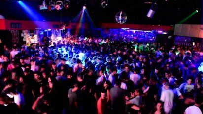 Aire de Santa Fe | Córdoba: la echaron de un boliche por su sobrepeso