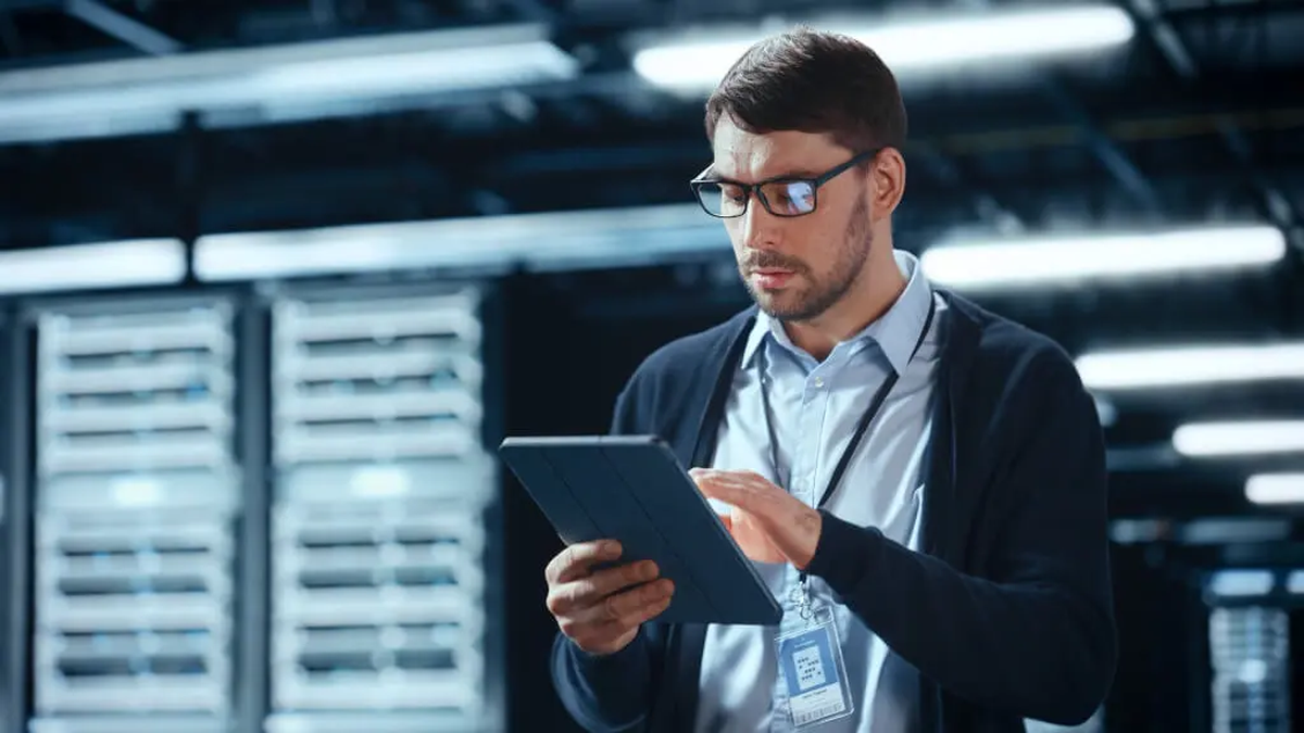 Es importante conocer de ciberseguridad para poder evitar ciberdelitos como robos de datos. Es importante conocer de ciberseguridad para poder evitar ciberdelitos como robos de datos.