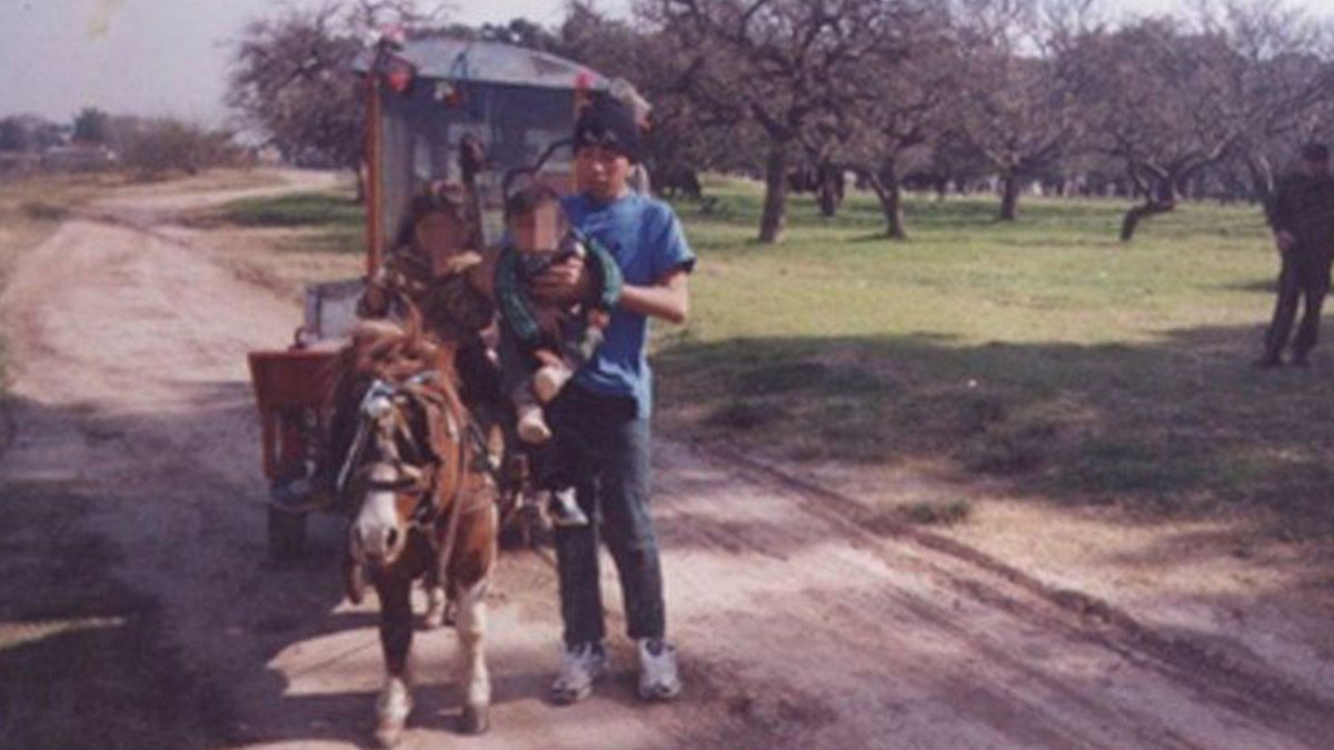 Lo estableció la jueza penal de la ciudad santafesina de Rosario, Valeria Pedrana, al dictar la sentencia en un juicio oral iniciado el último martes contra Laferrara, padre de dos jóvenes también involucrados en crímenes con trasfondo narco.