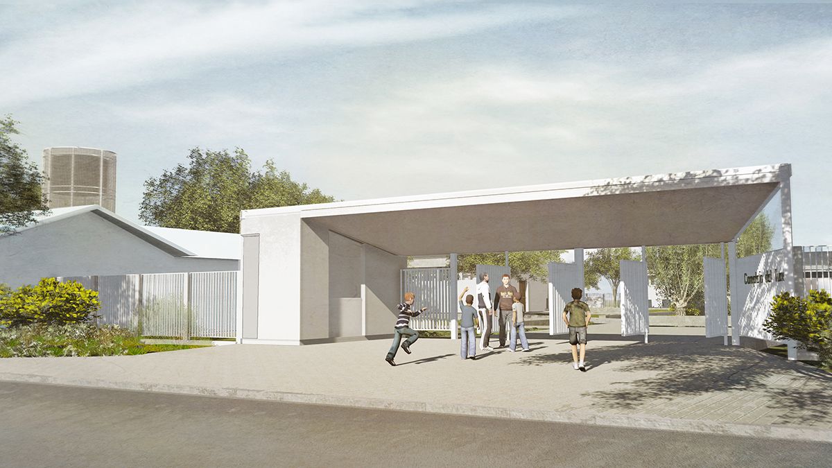 La primera etapa de la obra, ya concluida, consistió en la demolición de edificios existentes, la construcción de un cerco perimetral de hormigón de 800 metros y un pórtico de acceso.