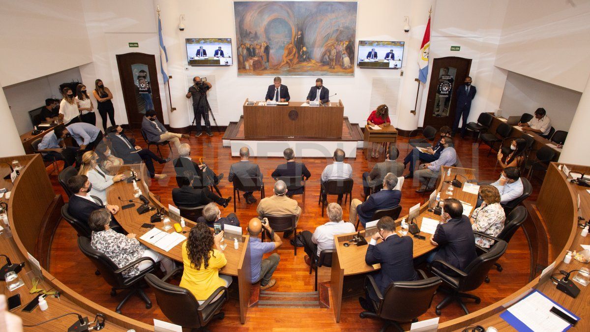 En el Concejo de Santa Fe se renovarán un total de 8 bancas.
